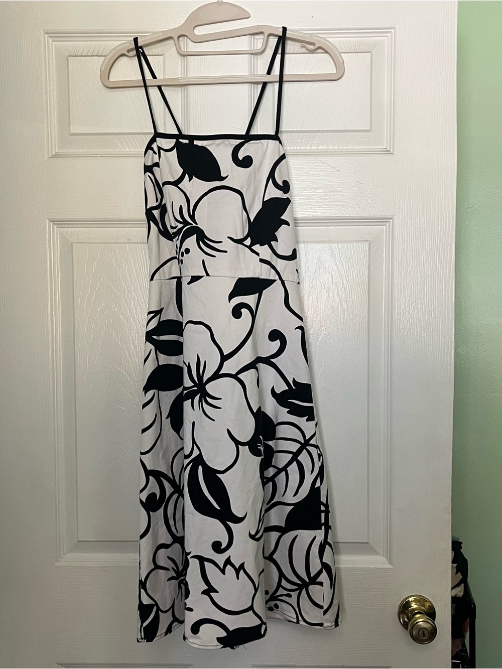 Black & White Floral Spaghetti Strap Dress - Classic Summer Style